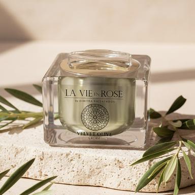 new velvet olive | La Vie en Rose